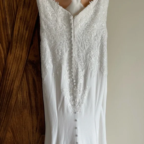 Maggie Sottero wedding dress - Picture 9 of 10